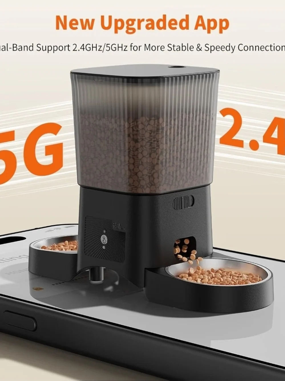 Automatic Pet Feeder in Black and Smoke